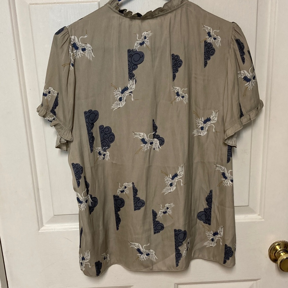 T Tahari Light Tan Blouse with Artistic Design - Picture 11 of 11